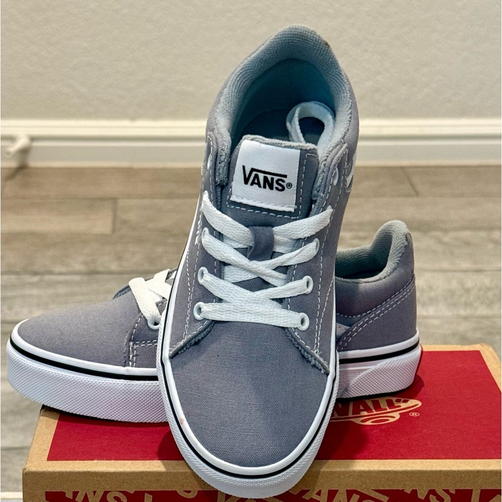 VANS Size 13 Youth, NIB and Never Worn
